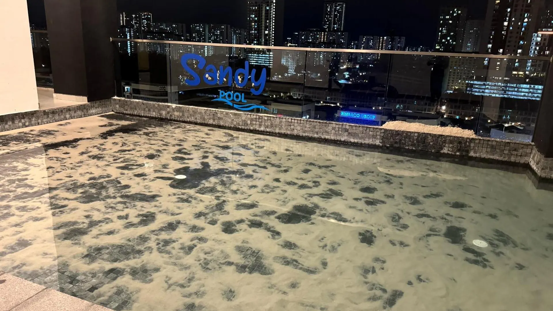 3Br Urban Suites 8-10Pax Luxury Family Stay Netflix Jelutong Malezja