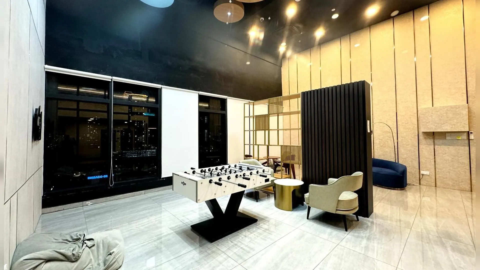 3Br Urban Suites 8-10Pax Luxury Family Stay Netflix Jelutong Malezja